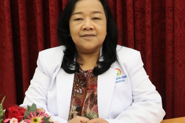 Dr.dr. Endang Herliyanti D, Sp.KK, FINSDV, FAADV