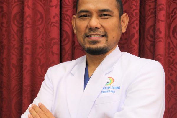 dr. Fakhrul Hendra, Sp.BP-RE