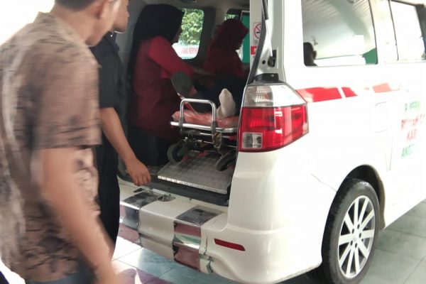 Pasien IGD RSUD Arifin Achmad Mulai Melonjak