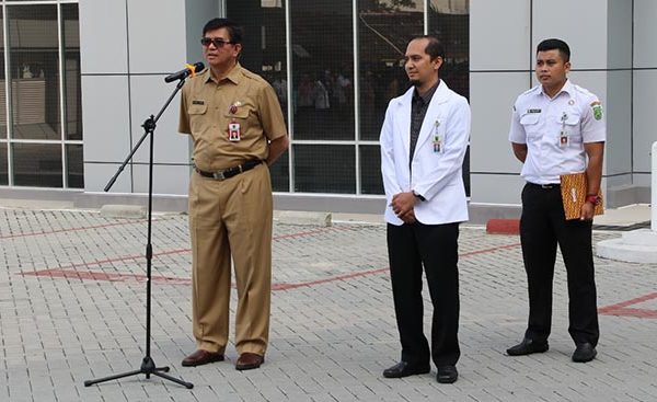 Sindir Tingkat Kehadiran Upacara Bendera, Direktur RSUD AA: Banyak Wajah Baru Stok Lama