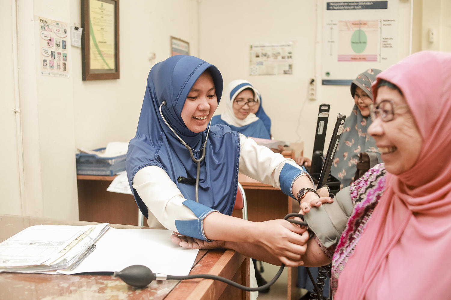 Poli Penyakit Dalam Rumah Sakit Umum Daerah Arifin Achmad Provinsi Riau