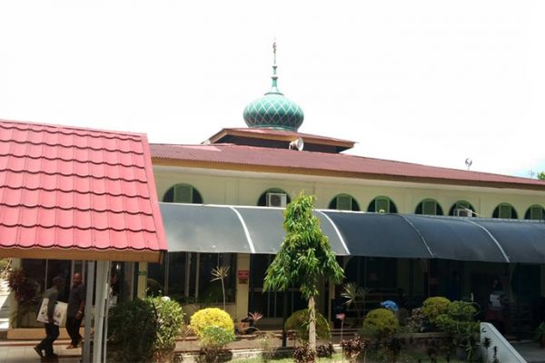 Siapa Sangka, Masjid Indah RSUD Arifin Achmad Tak “Menetek” APBD