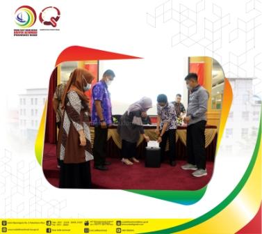 RSUD Arifin Achmad Provinsi Riau melakukan pemusnahan Dokumen Rekam Medis