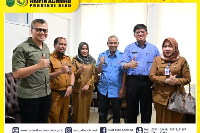 Kunjung KONI Provinsi Riau, RSUD Arifin Achmad Provinsi Riau bangun kerja sama tangani atlit cidera dengan Sport injury Center