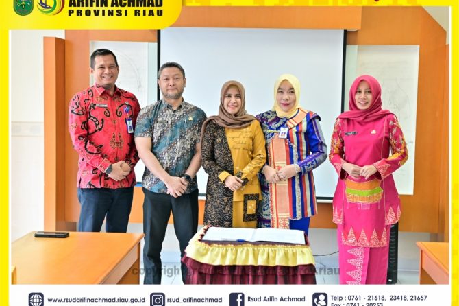 Sertijab Kepala Bagian Umum RSUD Arifin Achmad Provinsi Riau
