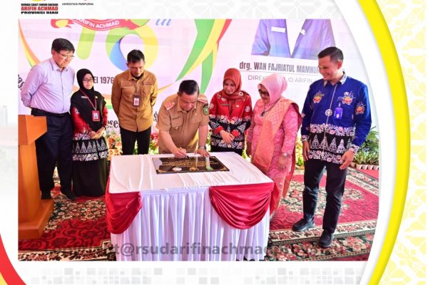 Perayaan Puncak HUT RSUD Arifin Achmad Provinsi Riau yangke 48 Tahun, PJ Gubernur Riau resmikan Gedung Bunker II Radioteraphy.