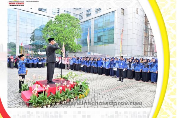 RSUD Arifin Achmad Provinsi Riau gelar Upacara peringatan Hari Kemerdekaan Republik Indonesia yang ke – 79 Tahun